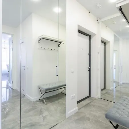 Kyiv White Apartment Victory Exterior photo
