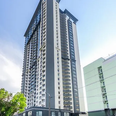 Kyiv White Apartment Victory Exterior photo